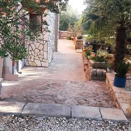 Apartman Rabatin Sveti Filip i Jakov Exterior photo