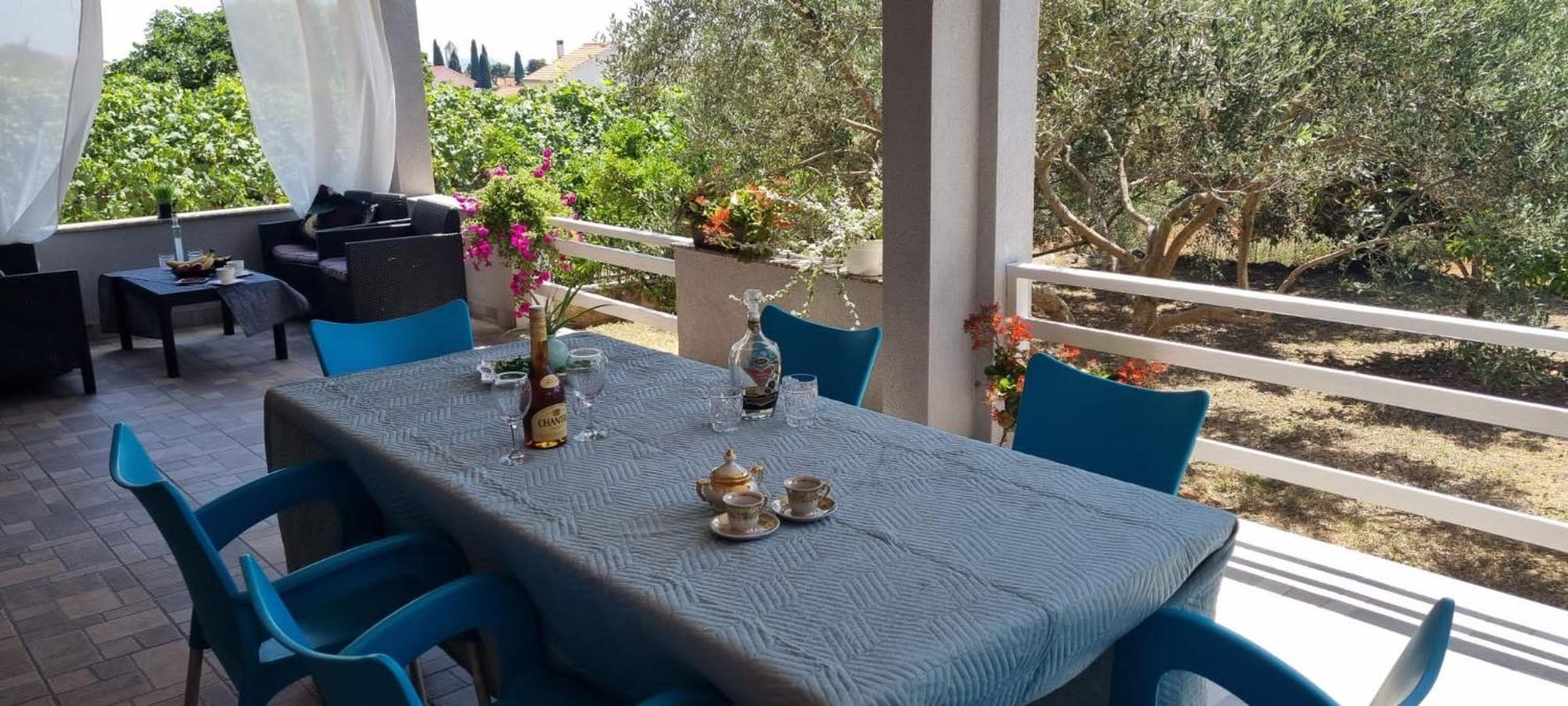 Rabatin Apartment *